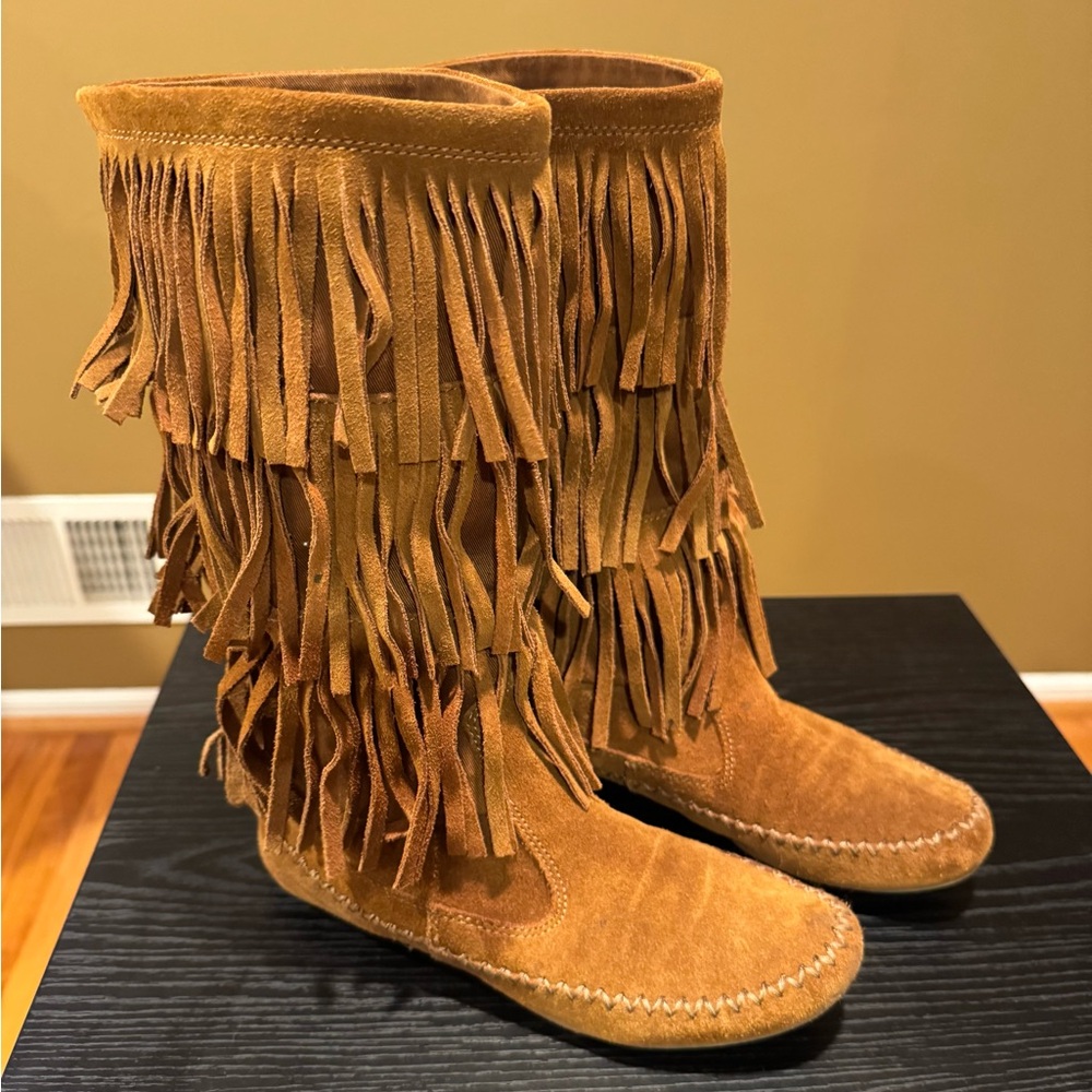 Lauren Conrad  Brown Fringed Moccasin Boots